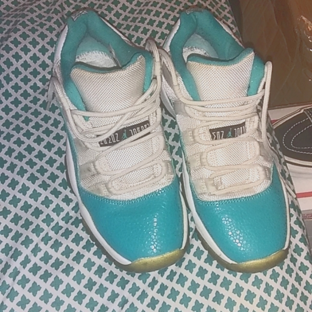 Jordan 11